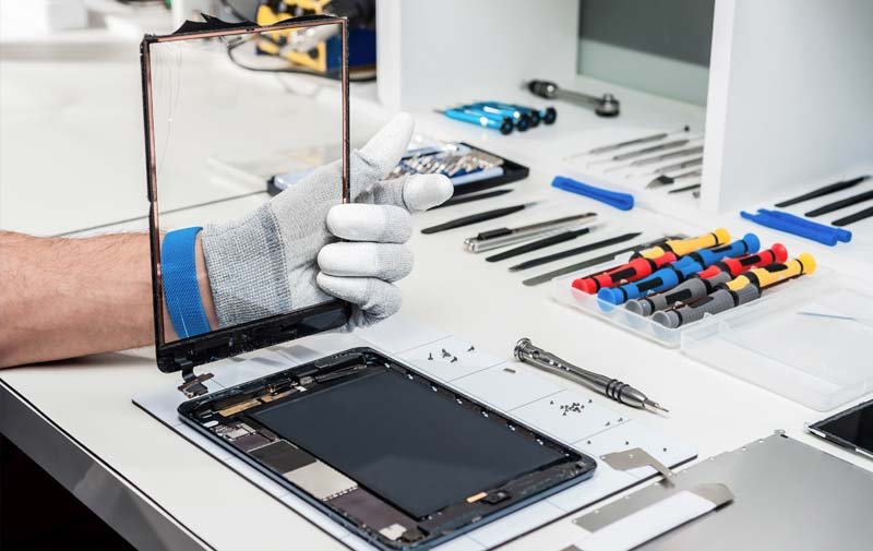 Tablet screen repair by our technicians